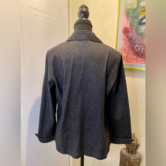 Alia petites embroidered button down denim jacket w/ front pockets  🌿🌺🌸🍃 - Picture 5 of 12